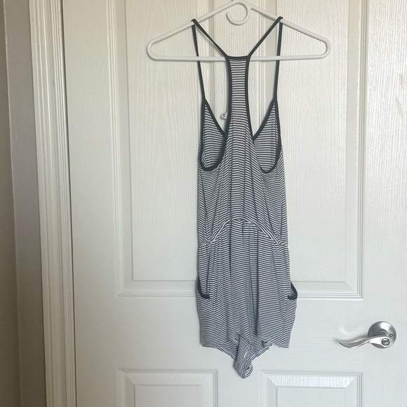 Silence + Noise Monochrome Striped Romper - Size XS - Picture 4 of 7